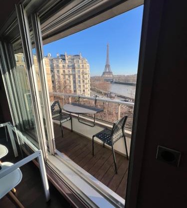 Luxury Suite View Eiffel Tower Paris 16th Trocadero