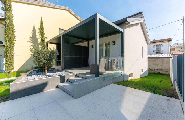 LUXURY TWO-ROOM APARTMENT A FEW STEPS FROM THE SEA AND THE PEDESTRIAN CENTER