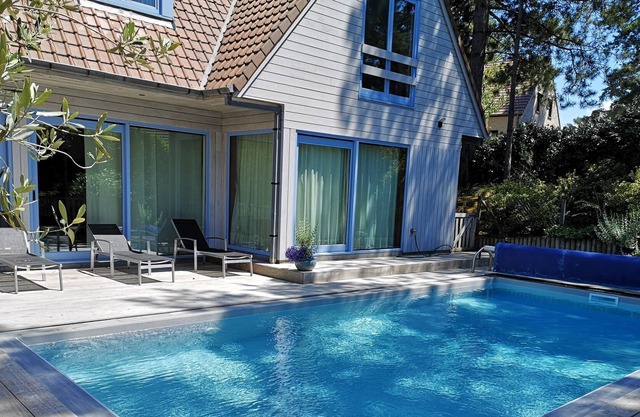 LUXURY VILLA on the Dunes golf course with private pool