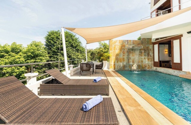 Luxury Villa Full SeaView & Waterfront 6-bed Bangrak Best location with SunSet