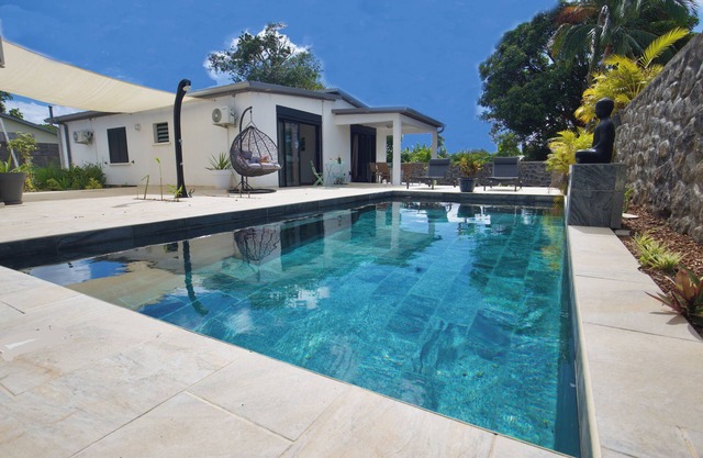 Luxury villa. Heated Swimming pool
