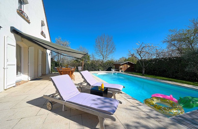 Luxury Villa heated pool sauna barbecue