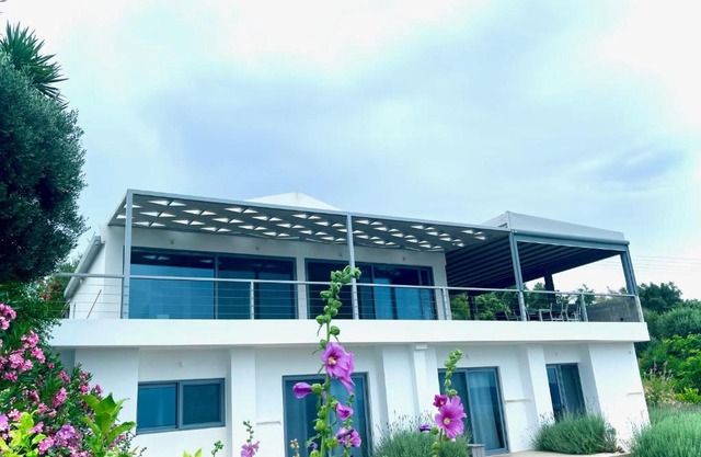 Luxury Villa set in Idyllic Cove, sunets, dolphins Nr Lefkada Villa Levanda