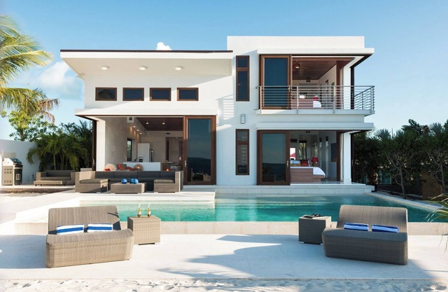 Luxury Villa with a View in Leeward