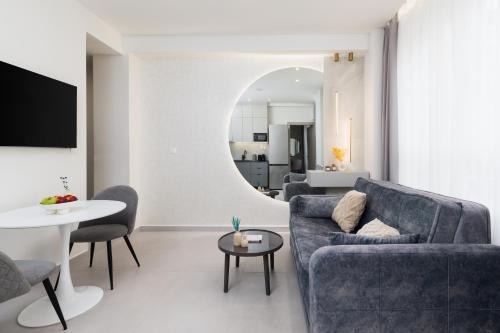 LY Gold Suite City Center