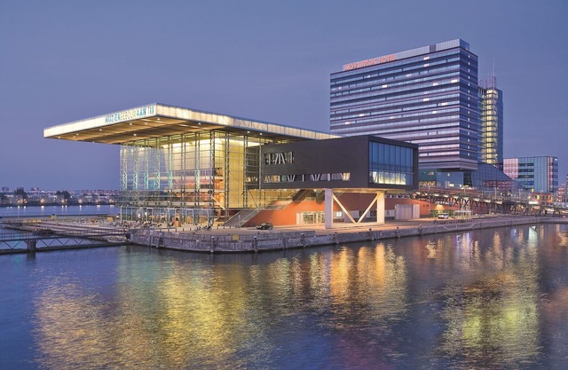 Mövenpick Hotel Amsterdam City Centre