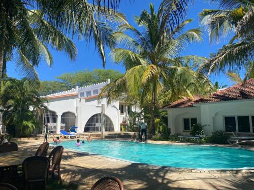 Maasai Koroga Hotel & Apartments