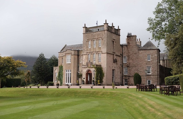 Macdonald Pittodrie House