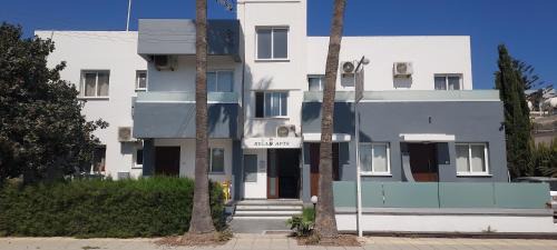 Magic Sea Apartments