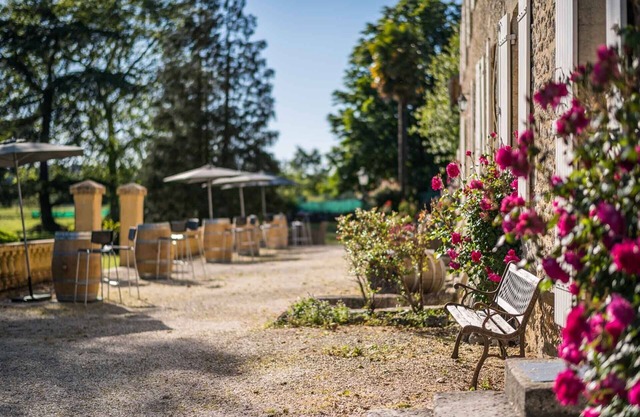 Magnifique Domaine, à 20 mn de Saint Emilion sur 2 Hectares, Piscine, spa
