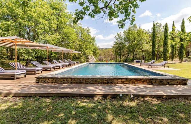 Magnifique bergerie rénovée au coeur du Luberon à Bonnieux, 12 pers.