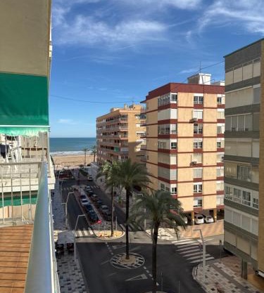 MAGNO CULLERA- Playa
