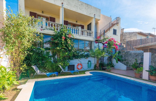 MAIA - Fantastic villa with private pool and views of the mountains. Free WIFI