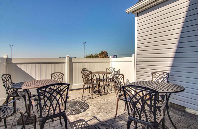 MainStay Suites Clarion, PA near I-80