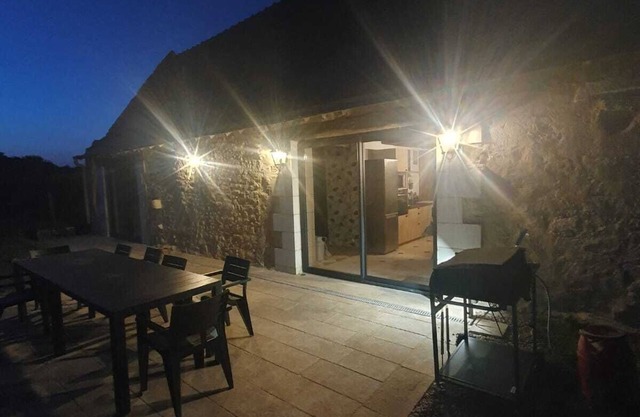 Maison a la Campagne Avec Jacuzzi