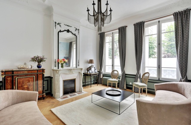 Maison Avec Jardin à Auteuil