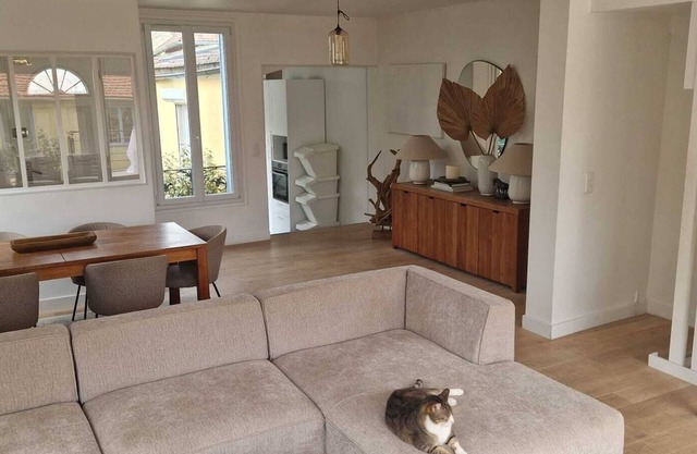 Maison de 131m2 + Dépendance - Proche Paris - Animaux Bienvenus