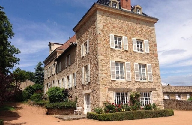 Maison de Famille, 2 formulas: 9 or 14 bdrms (17->30 pers)