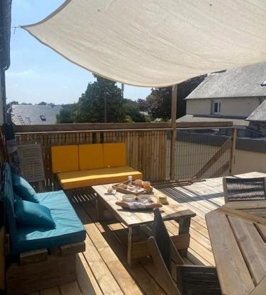 Maison de ville - terrasse sud, a 10 min des plages