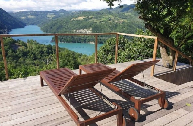 Maison Entre Lac et Montagnes Avec Bain Nordique