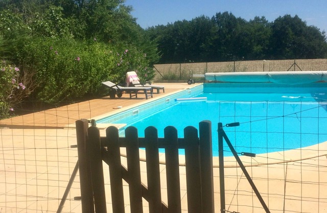 Maison en Périgord Avec Piscine Privative