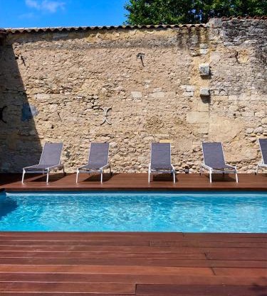 Maison et table d'hôtes Le Camélia Blanc