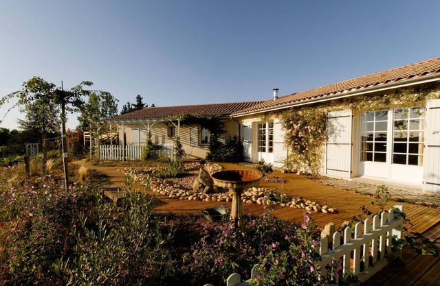 Maison Familiale Près de Bordeaux - Nombreux Atouts