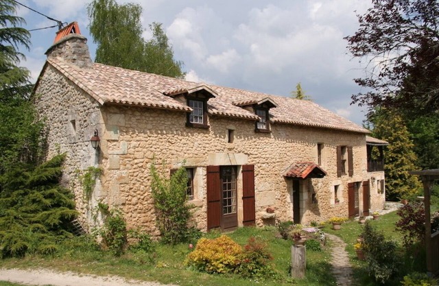 Maison de Caractère au Centre du Périgord, Stage de Poterie Possible sur Site