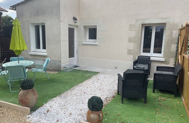 🏡 Maison "L'Écolier" - Terrace & private parking - 10 min from Futuroscope