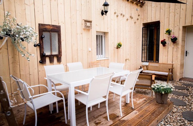 maison MARTEL nimes centre climatisé