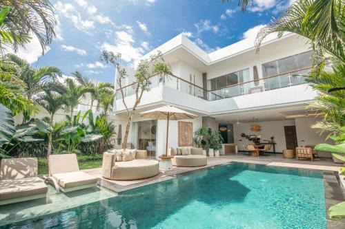 Maison Solea 2 4br Villa 400 To Finns Canggu