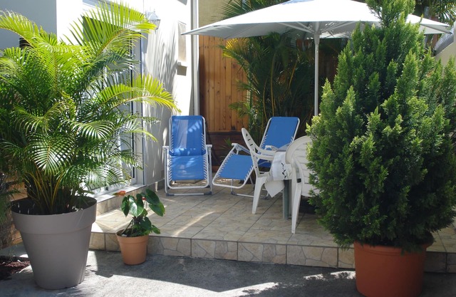 Maisonnette with mezzanine, air conditioning, secure parking, wifi internet, Rated 3 stars.