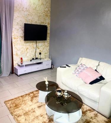 Makepe Villa