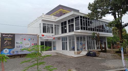 MAKIYYAH Guest House Syari'ah