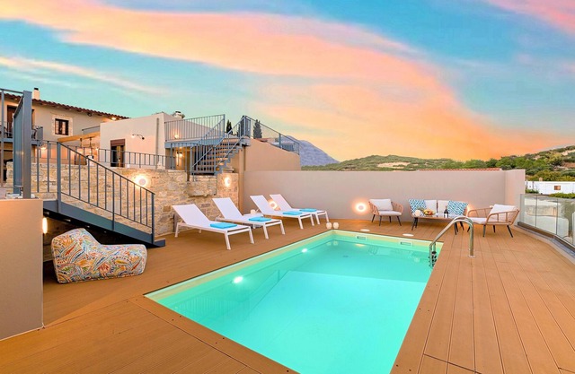 Makres Villa Heated Pool