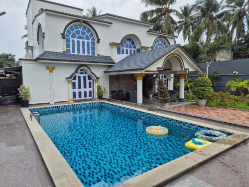 Malar Inn Resort