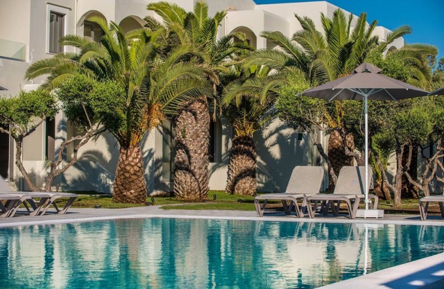 Malena Hotel & Suites