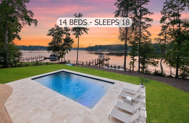 Mallard Vestige w/Heated Pool, Game Room & Optional Boat Rental