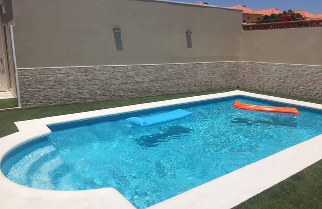 Mar&mar apartment with solarium and swimming pool.