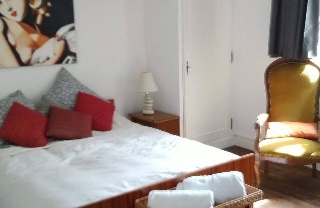 Marguerite Room - 50s decoration , Continental breakfast included