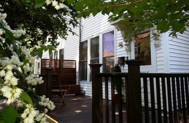 Maria's JP Rental - Boston Duplex in Popular Jamaica Plain "JP" area