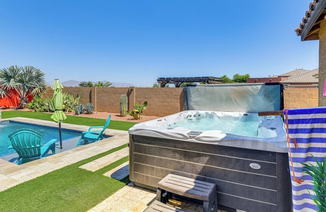 Maricopa Home w/Heated Pool + Hot Tub!
