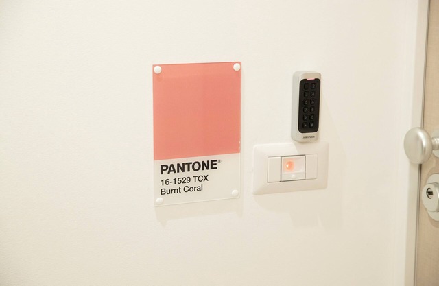 MARIGOLD RESIDENCE: BURNT CORAL