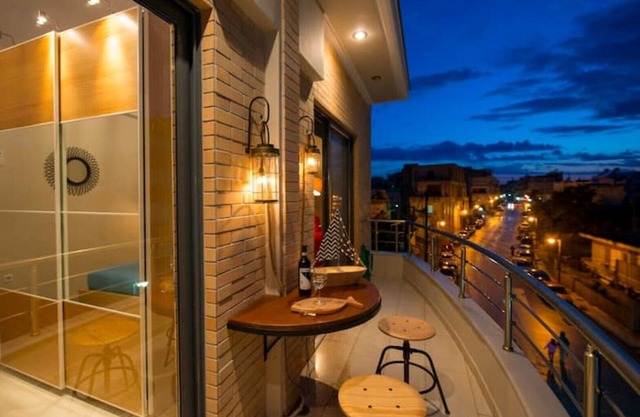 Marios Home, a Cozy and Spacious Apartment Near Downtown