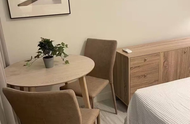 Marvelous condo unit in Capitol Commons!