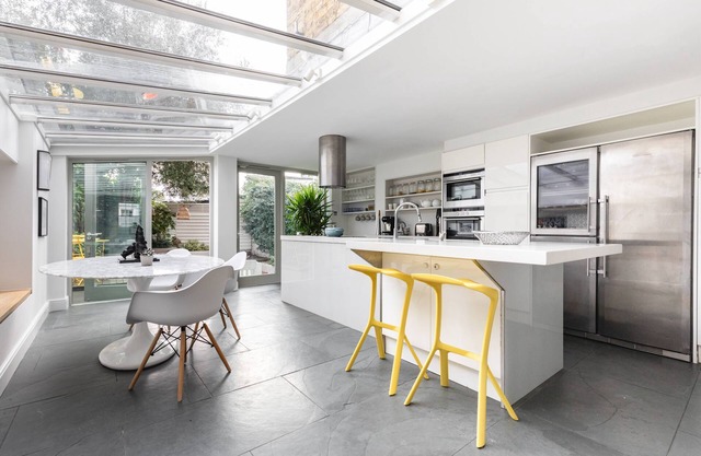 Masbro Road II by onefinestay