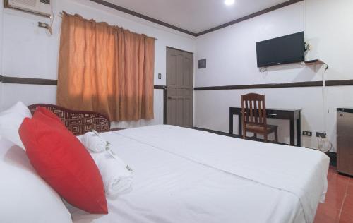 Max Travellers Inn by RedDoorz