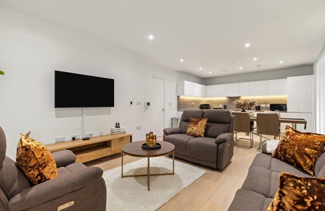 MB Executive Homes