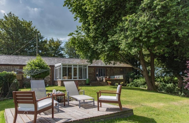 Meggett Cottage, Alkham