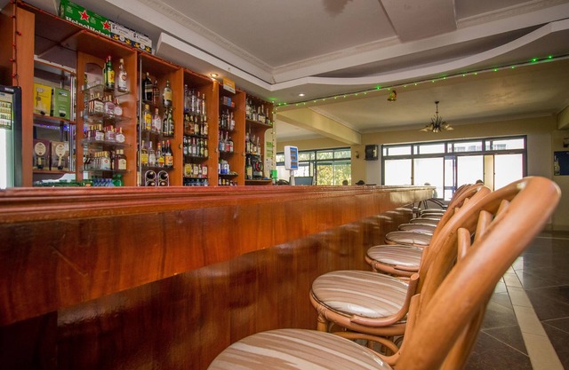 Meru Paramount Hotel